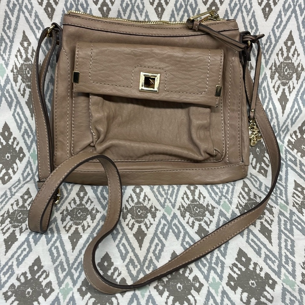 Jessica Simpson crossbody